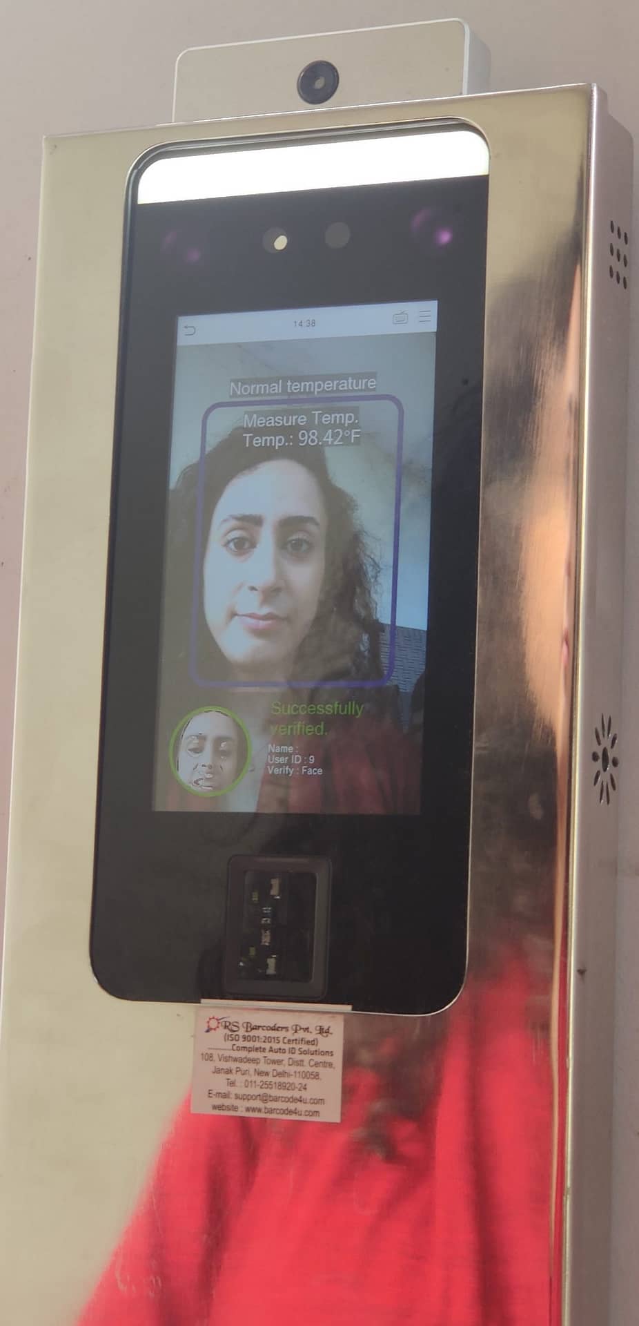 Face Recognition with Mask Detection & Temperature Screening RS - Face Recognition with Mask Detection & Temperature Screening Device